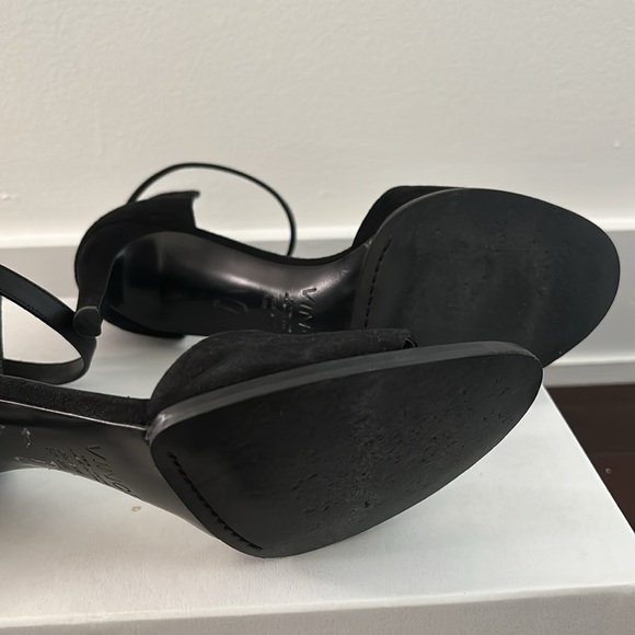 Vince Adley Black Suede Heels Size 8.5 - Picture 6 of 6